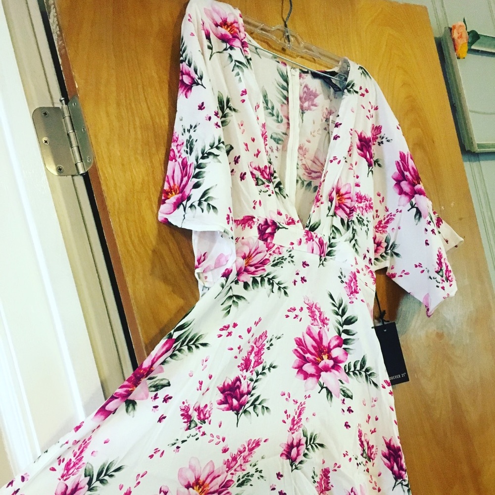 Beautiful Floral Print Mini Summer Dress🌺